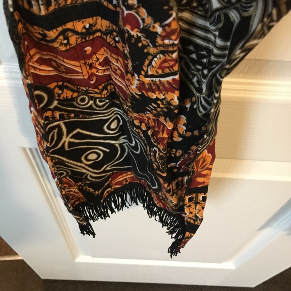 Scarfs - Picture 8 of 8